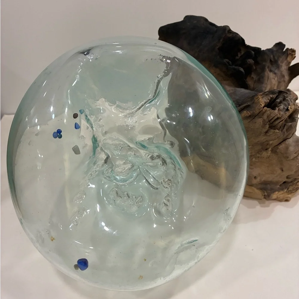 Atrium/Fishbowl Glass Teak Burl Wood Fishbowl/Airplant Display
Molten Glass - Picture 8 of 14